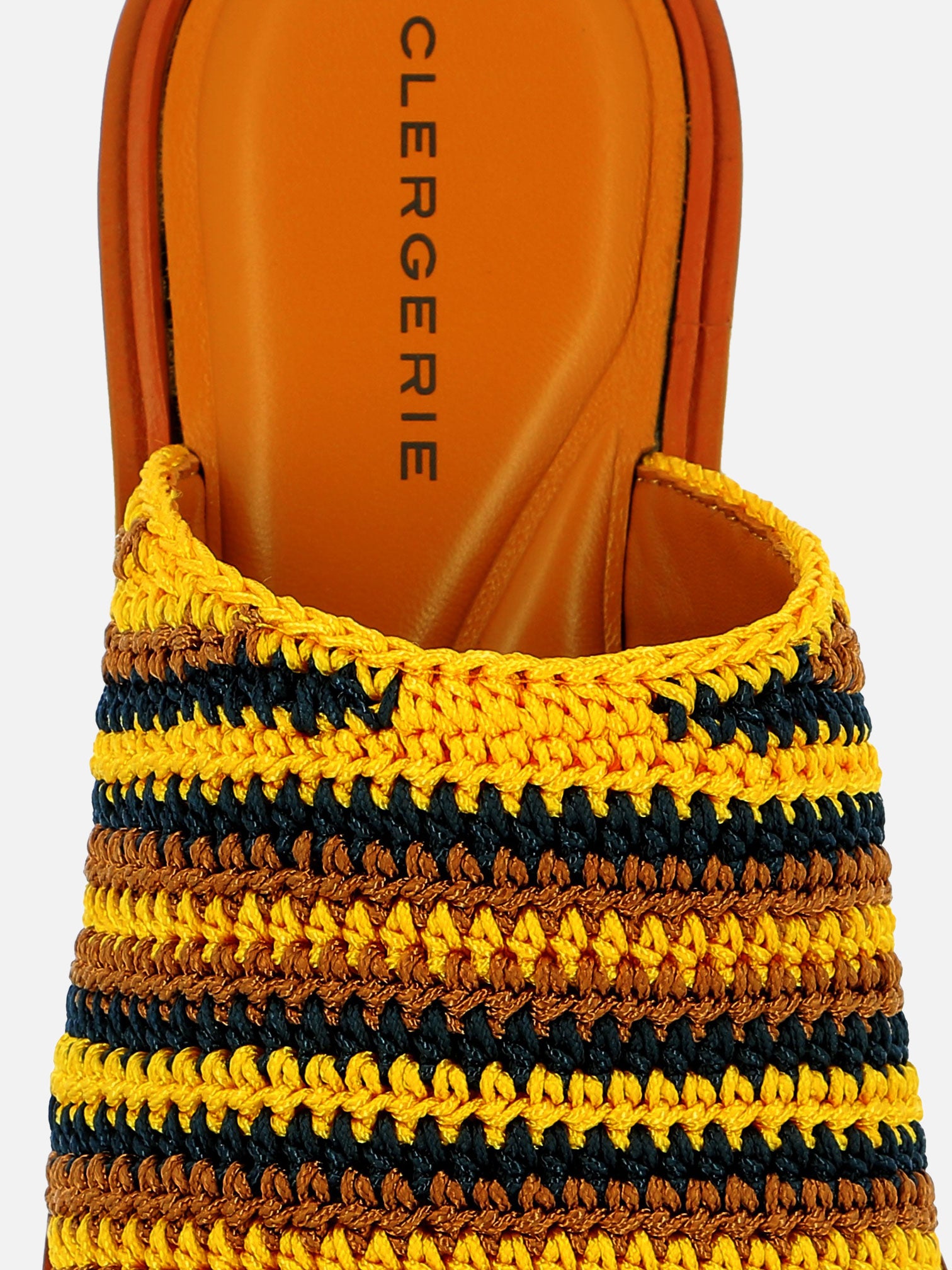 CARACO, crochet mango