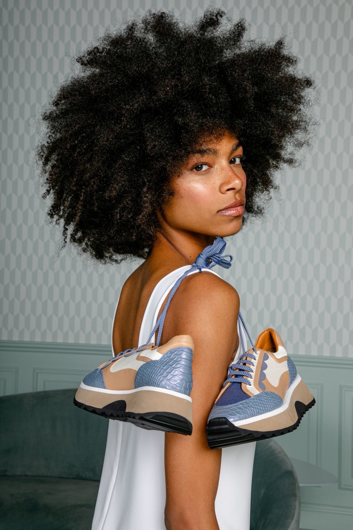 SNEAKERS - OVER, azure snake effect - Clergerie Paris - USA