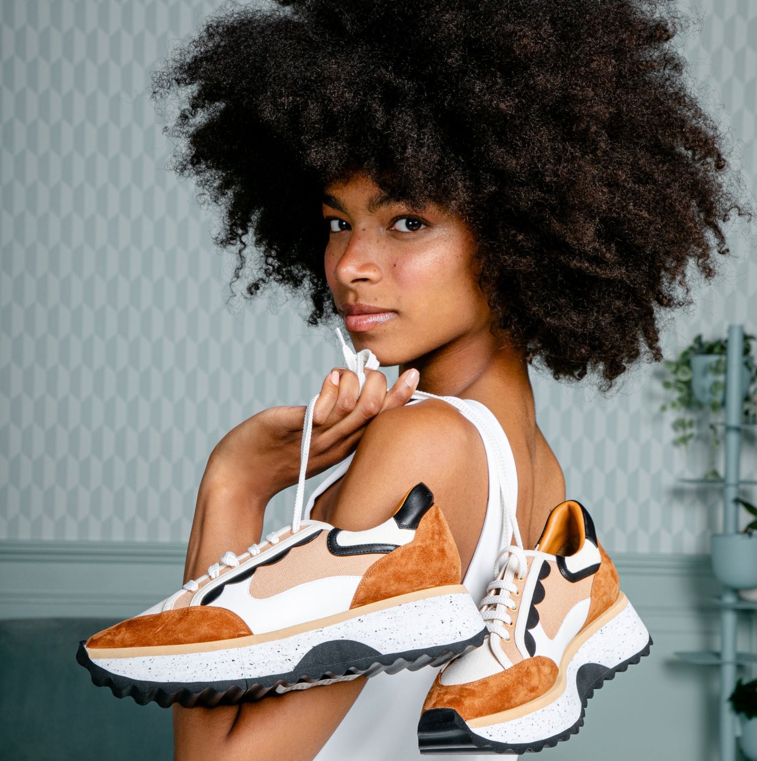 SNEAKERS - OVER, suede brown - Clergerie Paris - USA