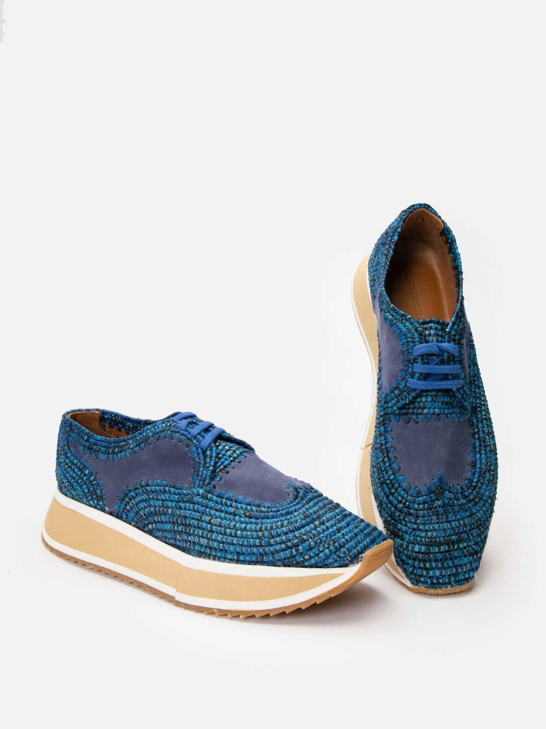 ONEIL4, azure raffia