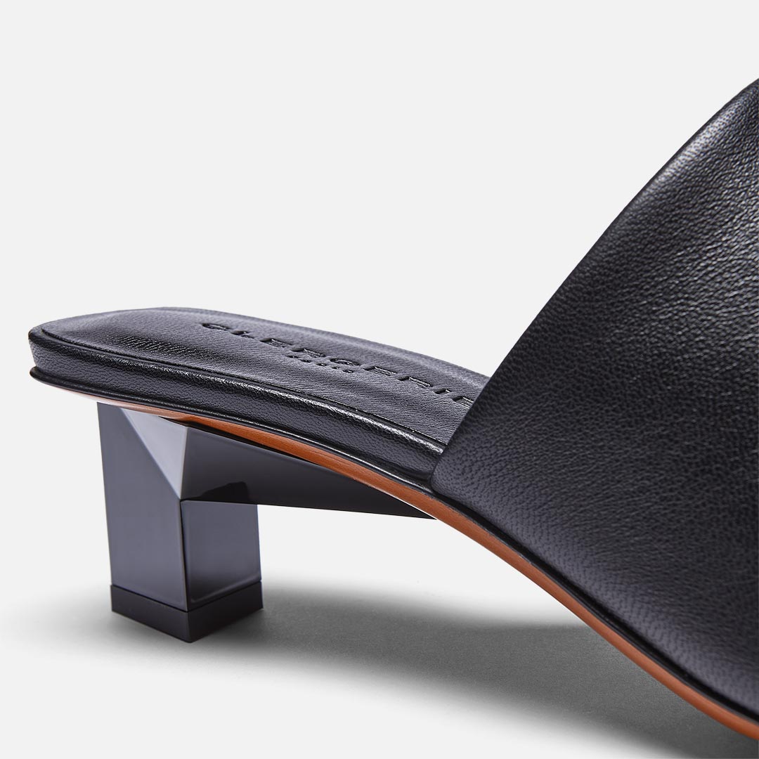 MULES - LYNA mules, black lambskin || OUTLET - LYNABLKNAPM350 - Clergerie Paris - USA