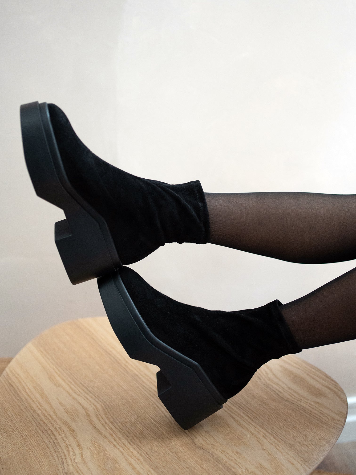 ANKLE BOOTS - NELLE, suede black - Clergerie Paris - USA