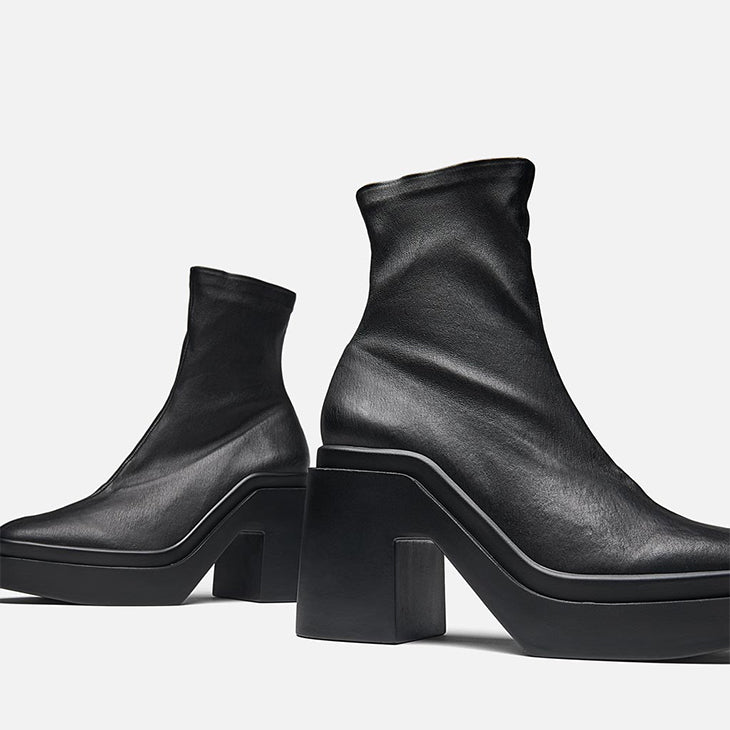 ANKLE BOOTS - NINA, black with zip - Clergerie Paris - USA