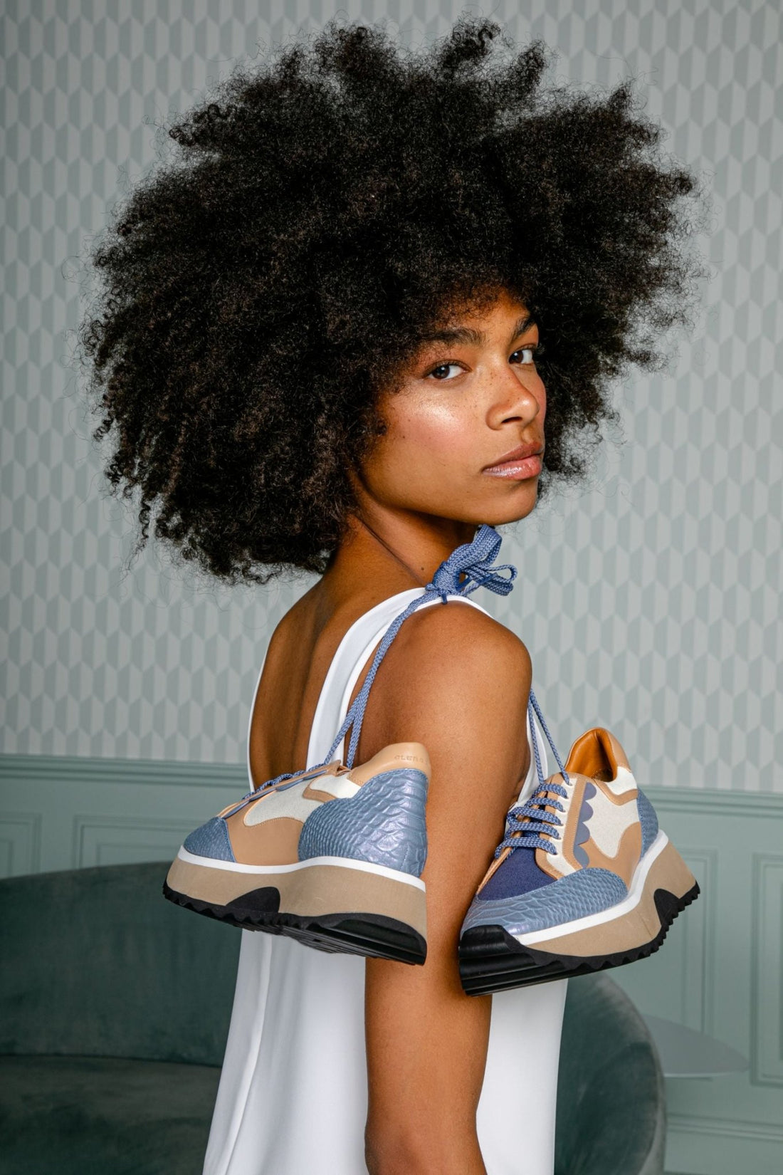 SNEAKERS - OVER, azure snake effect - Clergerie Paris - USA