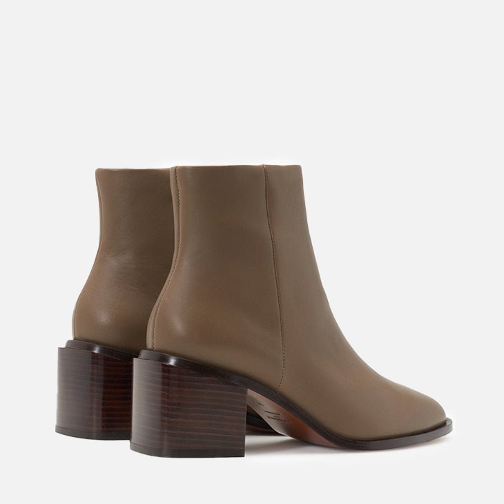 ANKLE BOOTS - XENIA, brown || OUTLET - Clergerie Paris - USA