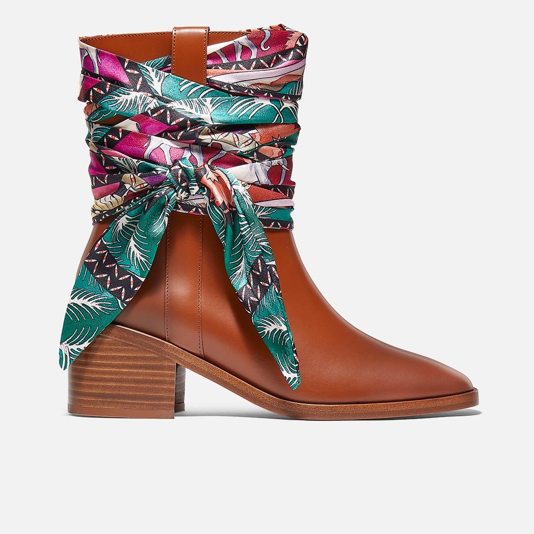 Tafi Boots, Brown / Kenya Printed Scarf
